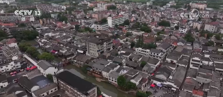“文旅+烟火气”解锁跨界新场景 古镇“小
