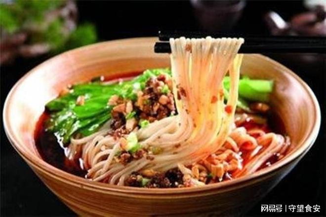 四川食文化：担担面